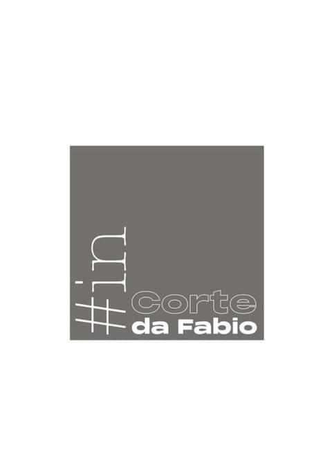 Incortedafabio Design Flat With Bikes Caronno Pertusella Zewnętrze zdjęcie